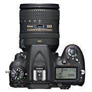 D7100