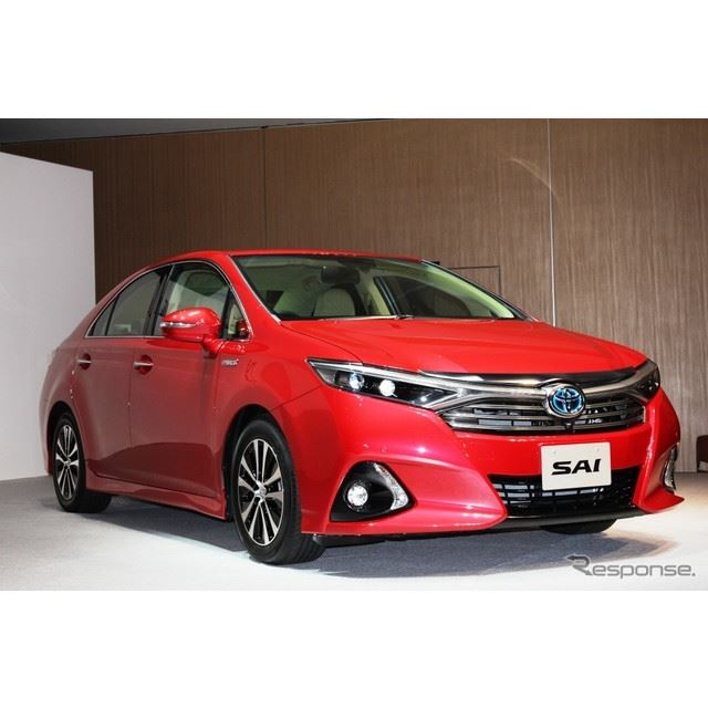 マイナーチェンジしたトヨタ『SAI』のボディカラーにはレッドマイカメタリック、グレーマイカメタリック、...