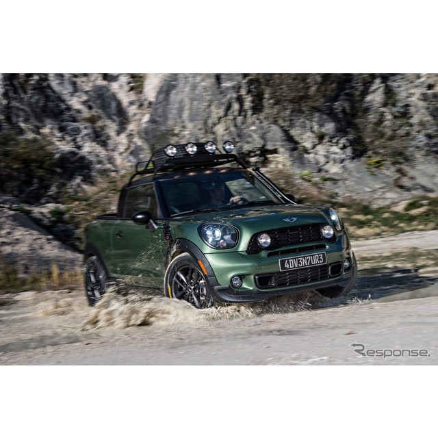 ミニ Mini Paceman ペースマン 価格 新型情報 グレード諸元 価格 Com