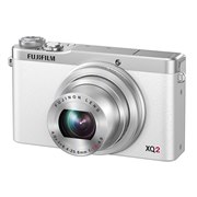 FUJIFILM XQ2