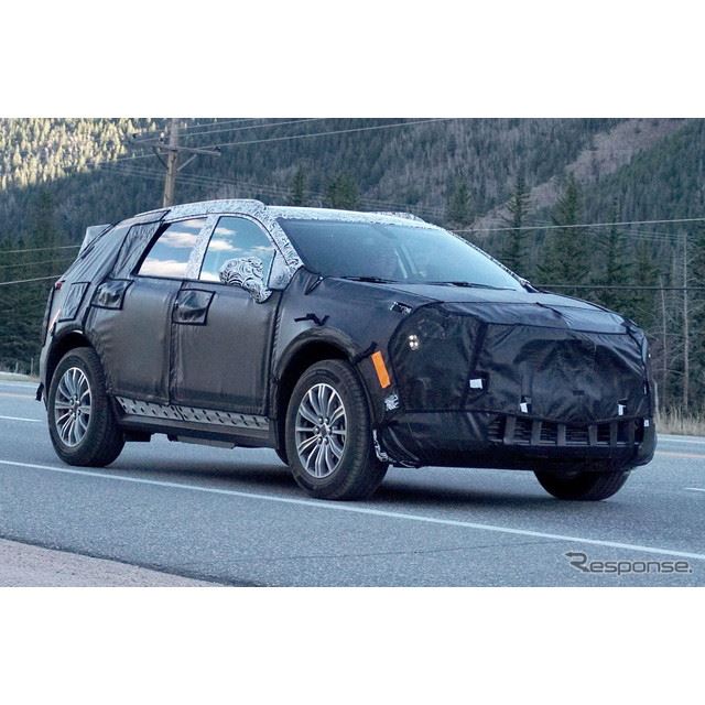 キャデラックの世界市場向けクロスオーバーSUV『SRXクロスオーバー』、後継モデルとなる『XT5』をカメラが...