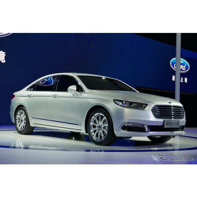 米国の自動車大手、フォードモーターは4月18日、新型フォード『トーラス』の概要を明らかにした。実車は4月...