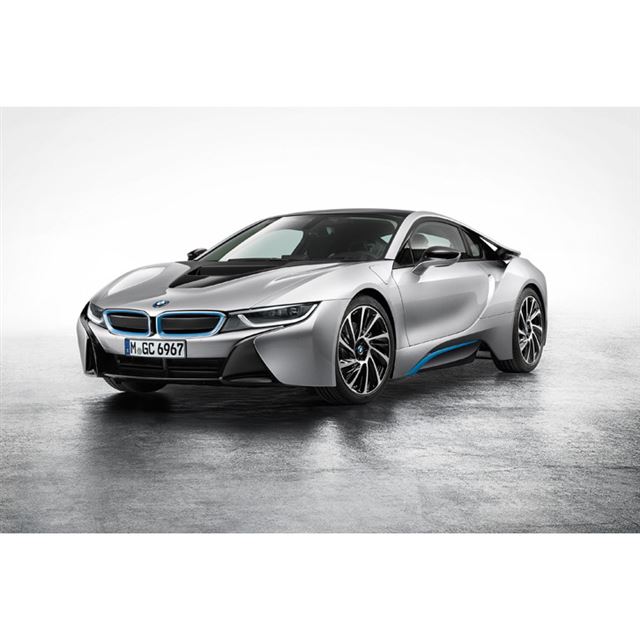BMW i8の価格・新型情報・グレード諸元 価格.com