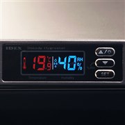 ����p�l��