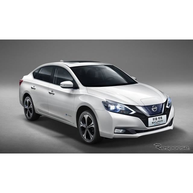 日産自動車の中国法人は4月25日、中国で開幕した北京モーターショー2018で初公開した『シルフィ・ゼロエミ...