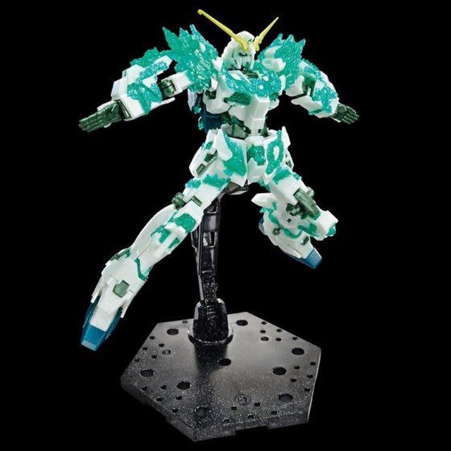 ガンダムベース限定ガンプラ Hg ユニコーンガンダム 光の結晶体 がプレバンで発売 価格 Com