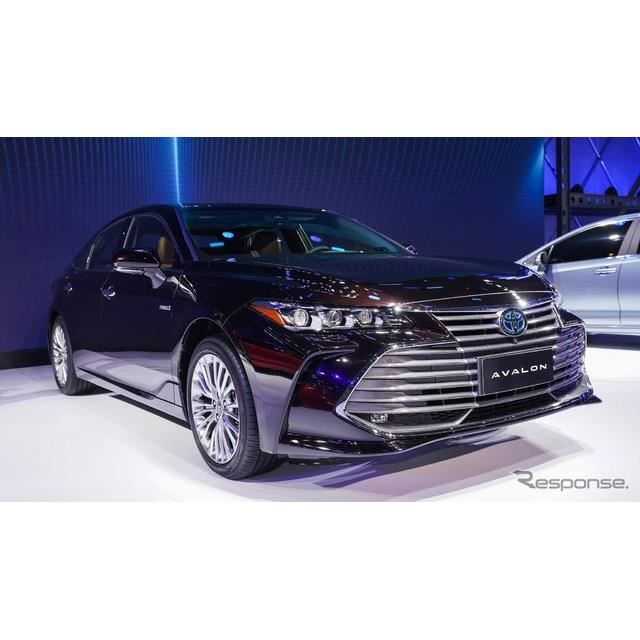 トヨタ自動車は広州モーターショー2018において、新型『アバロン』の中国仕様車を初公開し、同車を2019年3...