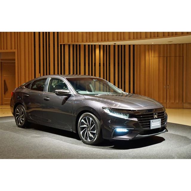 ホンダ インサイト 価格 新型情報 グレード諸元 価格 Com