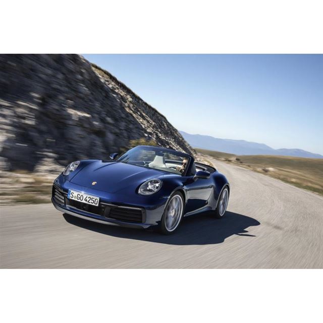 ポルシェ 911カレラ カブリオレ 2019年モデルの価格・グレード一覧