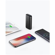 「Anker PowerCore 10000 Redux」