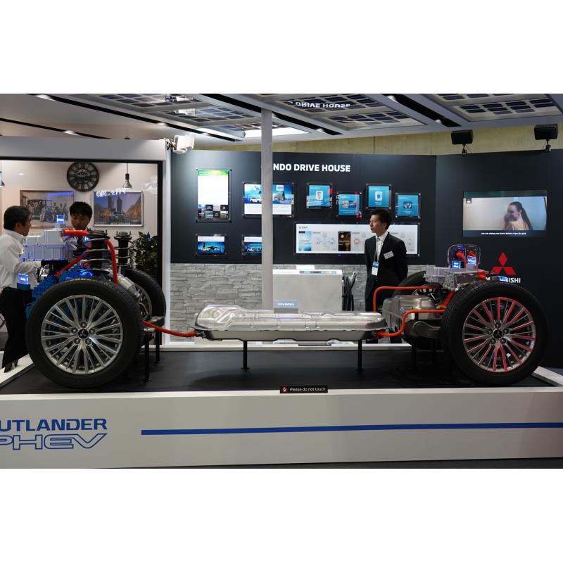 人とくるまのテクノロジー展19 横浜 三菱自動車はワンストップで設置可能なv2hサービスを紹介 価格 Com