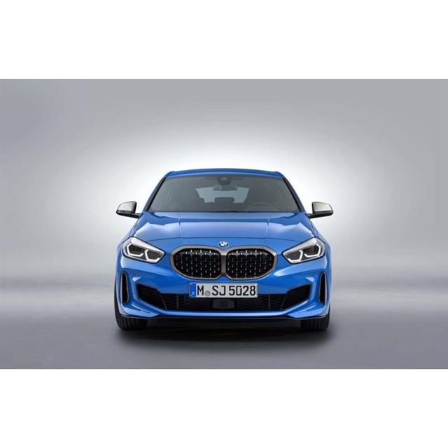 Frからffに刷新 新型 Bmw 1シリーズ 公開 価格 Com