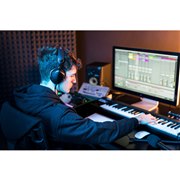 V-MODA�A���y����ɓK�����n�C���]�w�b�h�z���uCrossfade M-100 Master�v