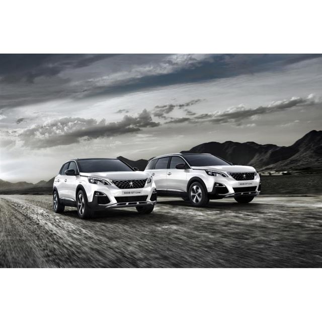 プジョー Suv 5008 価格 新型情報 グレード諸元 価格 Com