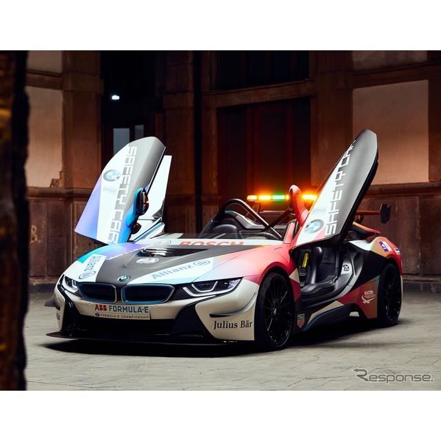 BMWグループは2月15日、「フォーミュラE」のセーフティカーとして、『i8ロードスター』（BMW i8 Roadster）...