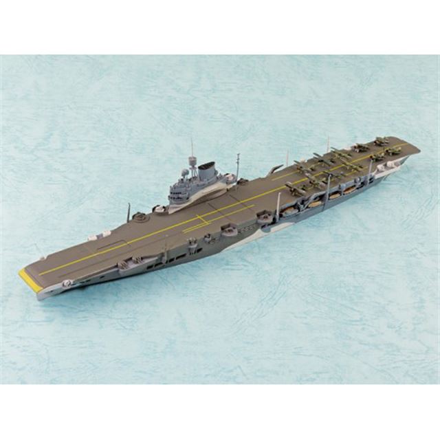 AOSHIMA、英国海軍の航空母艦「イラストリアス ベンガジ攻撃作戦」1/700模型 - 価格.com