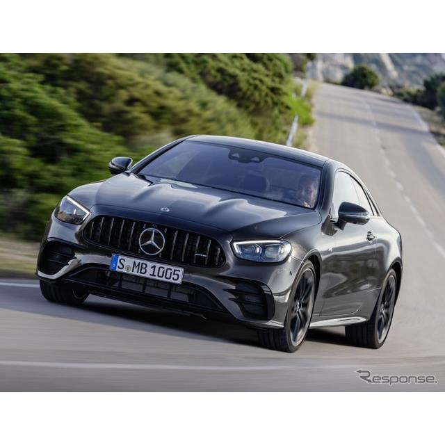 メルセデスベンツは、改良新型メルセデスAMG『E53 4MATIC+クーペ』（Mercedes-AMG E53 4MATIC+ Coupe）を欧...
