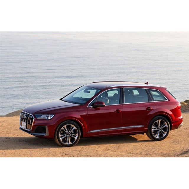 アウディ Q7 価格 新型情報 グレード諸元 価格 Com