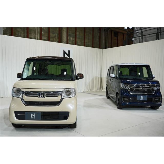 12月スーパーSALE HONDA ホンダ 純正 取付アタッチメント N-BOX Custom用 08B75-TTA-A00H CUSTOM  NBOXカスタム N-BOXカスタム JF3 JF4 ホンダ純正 honda純正