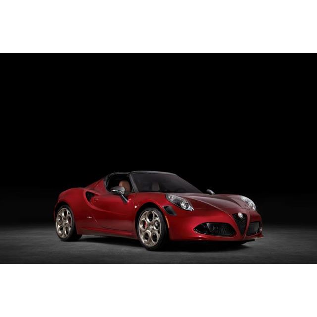 アルファロメオ 4C スパイダーの価格・新型情報・グレード諸元 価格.com