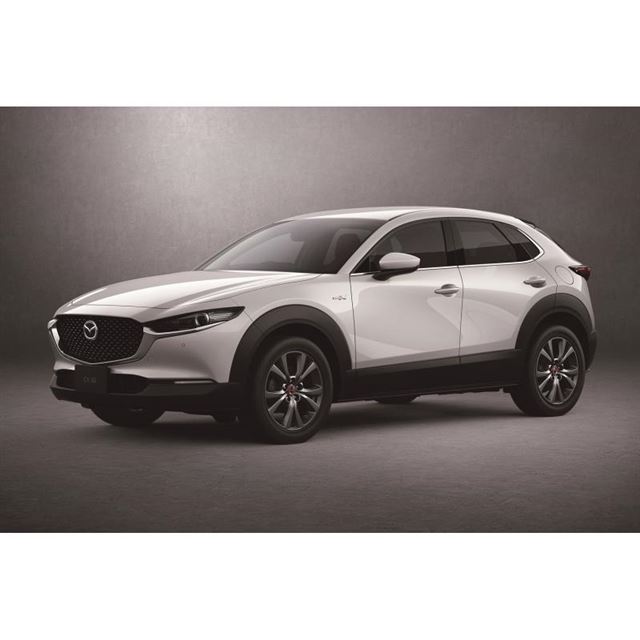 マツダが Cx 30 を一部改良 走行性能と安全性を向上 価格 Com
