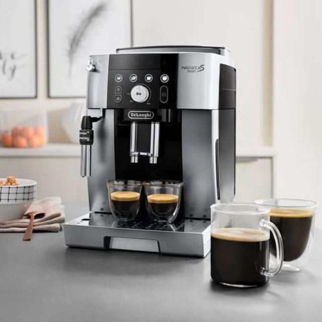 価格.com - デロンギ、全自動コーヒーマシン「マグニフィカS スマート」を限定発売