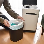 センサー式ゴミ箱掃除機「吸っちゃうダストボックス」