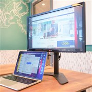 32�^�Ή��I���������ł���LCD���j�^�[�X�^���h MARM641RB