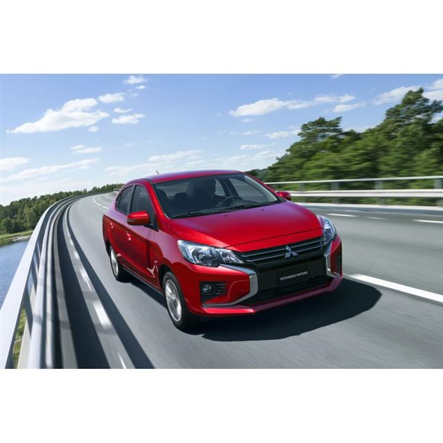 �O�H�����ԍH�Ƃ�2021�N8��28���A�t�B���s���Ō��n���Y���Ă���R���p�N�g�Z�_���u�~���[�W��G4�v�̃f�U�C...