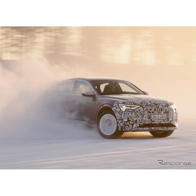 アウディは3月9日、現在開発を進めている改良新型『e-tron Sスポーツバック』（Audi e-tron S Sportback）...