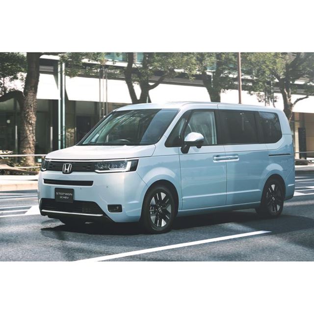 ホンダ ステップワゴン スパーダの価格 新型情報 グレード諸元 価格 Com
