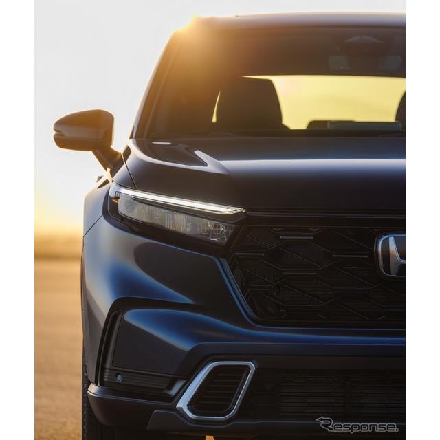 ホンダ（Honda）の米国部門は5月24日、『CR-V』新型を今夏、初公開すると発表した。
　新型CR-Vには、タフ...