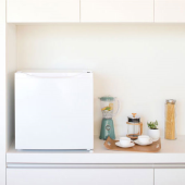 MAXZEN、冷蔵モードを搭載した容量31Lのセカンド冷凍庫「JR031ML01」