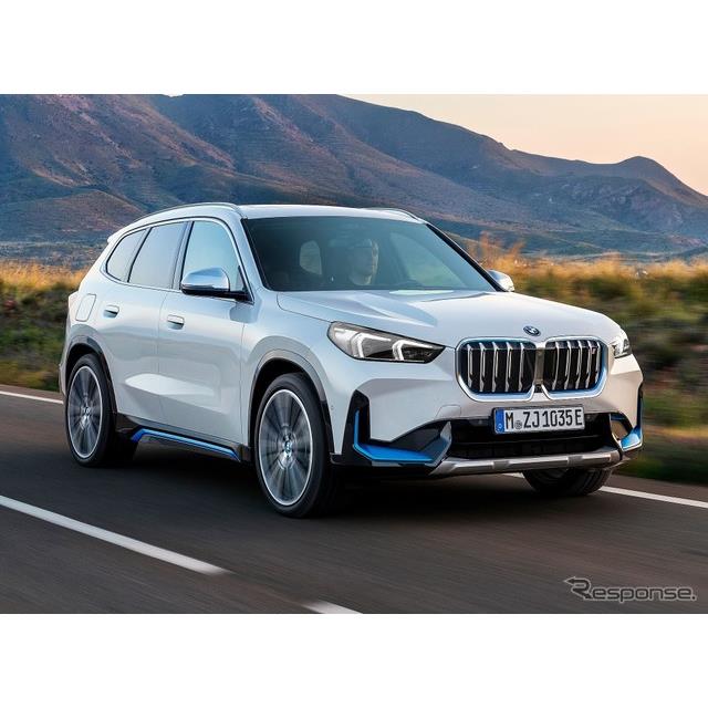 BMWは6月1日、新型EVの『iX1』を欧州で発表した。同時にデビューした新型『X1』のEV版となる。
　iX1には...