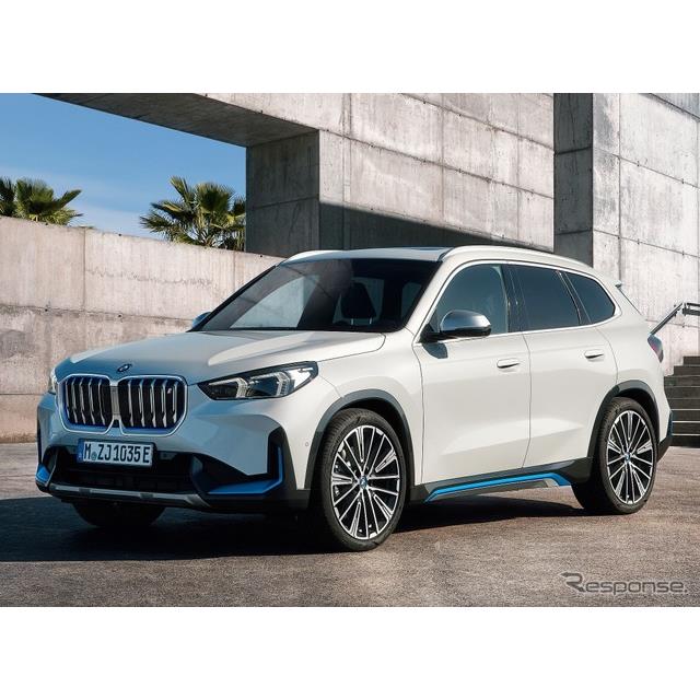 BMWは6月1日、新型EVの『iX1』を欧州で発表した。同時にデビューした新型『X1』のEV版だ。
　◆1回の充電...