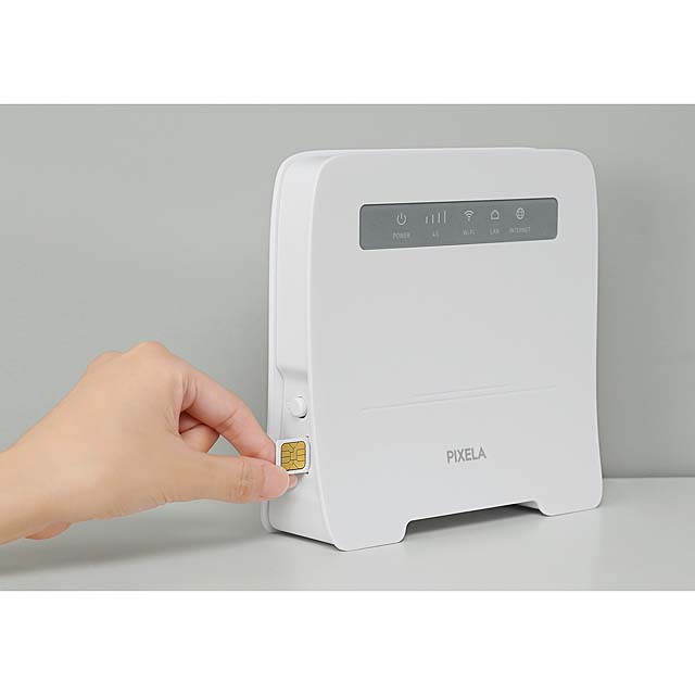 価格.com - ピクセラ、4G/LTE対応のSIMフリーホームルーター「PIX-RT100」を本日8/5発売