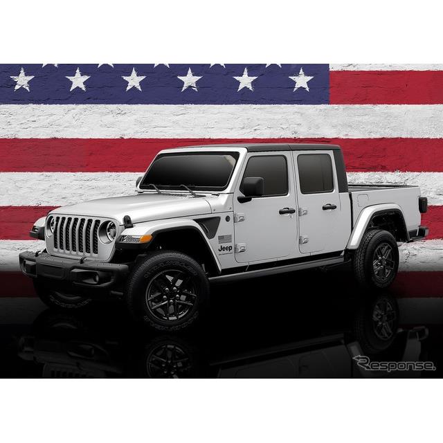 ジープは8月25日、ピックアップトラック『グラディエーター』（Jeep Gladiator）の2023年モデルを米国で発...