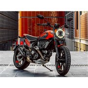 DUCATI スクランブラー シート フルスロットル 美品　値下げしました。 Ducati Scrambler®