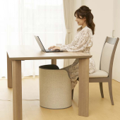 「巻くコタツ KOZUTSUMI」