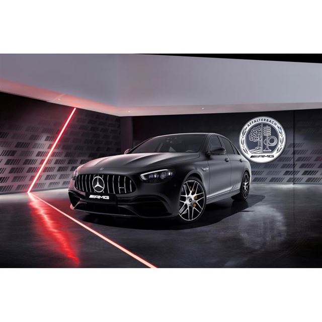 ZfXExc{2022N1222AuZfXAMG E63 S 4MATIC{v̍ŌʎdlԁuFina...