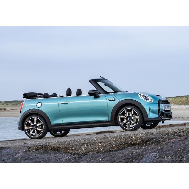 MINI2A^4V[^[I[vMINIwRo[`uxiMINI Convertiblej̃fr[30NLOԂƂ...