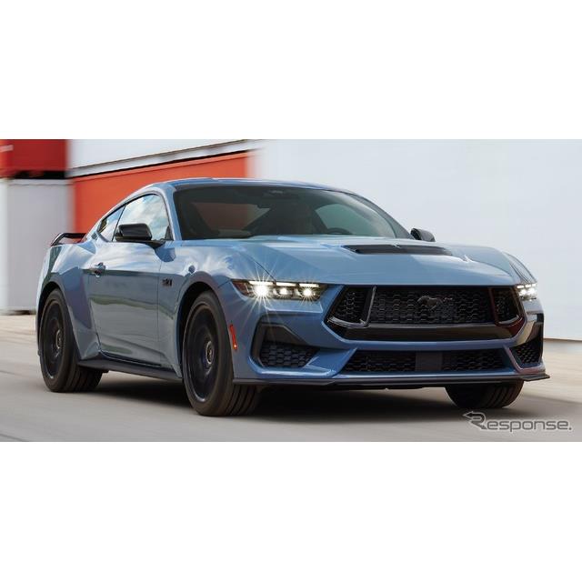 バレットジャクソンは1月29日、新型フォード『マスタング』（Ford Mustang）の高性能グレード「GT」がチャ...