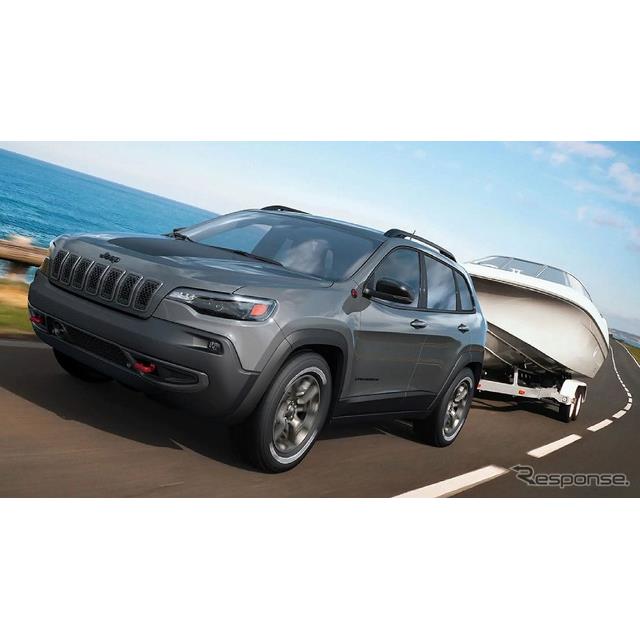 ジープは、SUV『チェロキー』（Jeep Cherokee）の2023年モデルを米国で発表した。2023年モデルでは、グレー...