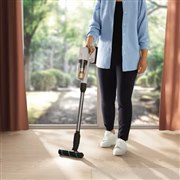 「UltimateHome 700」