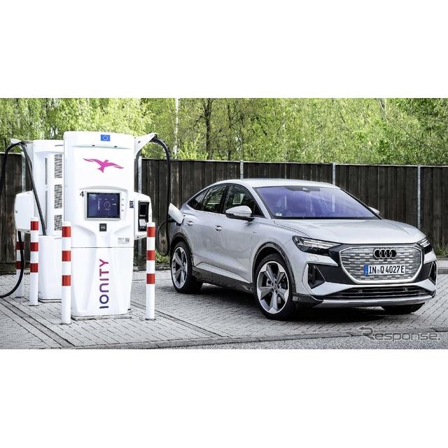 アウディ（Audi）は3月14日、電動SUV『Q4 e-tron』と電動SUVクーペ『Q4スポーツバック e-tron』の発売から ...