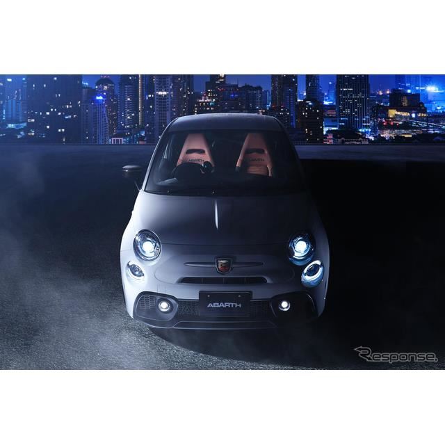 フィアット アバルト 695の価格・新型情報・グレード諸元 価格.com