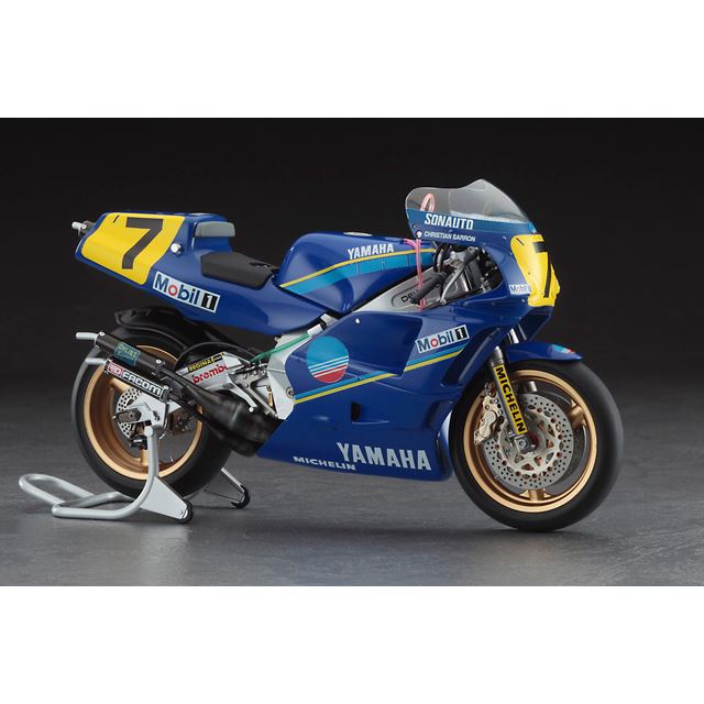 ハセガワ、クリスチャン・サロンの1988年「ヤマハ YZR500」が1/12プラモデルに - 価格.com