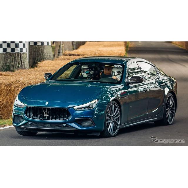 マセラティは、ミドルセダン『ギブリ』（Maserati Ghibli）のV8エンジン搭載の最終モデル「334ウルティマ」...