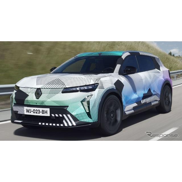 ルノー（Renault）は7月13日、Cセグメントに属する新型電動SUV『セニックE-TECHエレクトリック』を9月、ド...