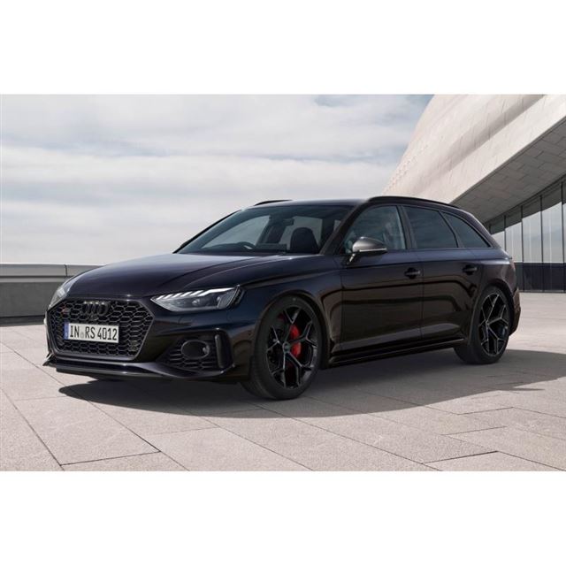 アウディ RS4 アバント 2013年モデルの価格・グレード一覧 価格.com